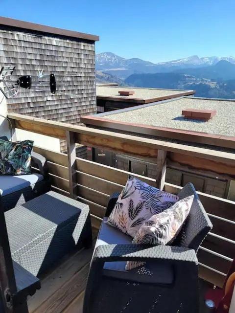 Appartement Duplex Avec Vue Sur Le Sancy Et Garage Couvert Murat-le-Quaire Exterior foto