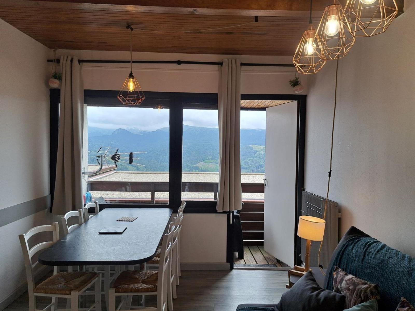 Appartement Duplex Avec Vue Sur Le Sancy Et Garage Couvert Murat-le-Quaire Exterior foto